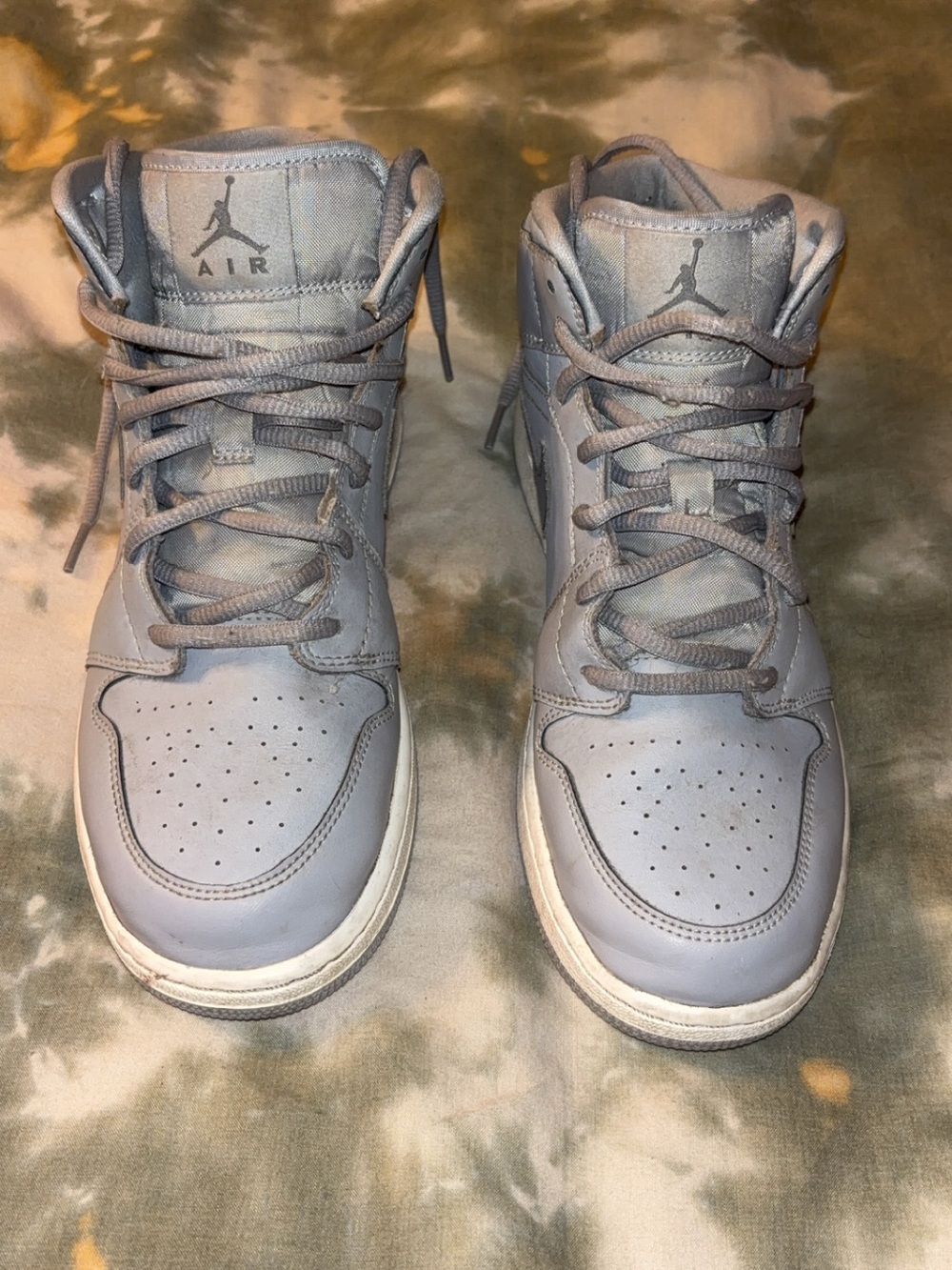 Nike High-Top Sneakers in Light Gray